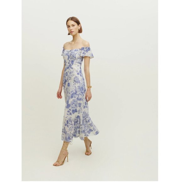 💝ONLY ONE!💝Reformation Butterfly Dress in Lucerne - Picture 5 of 13